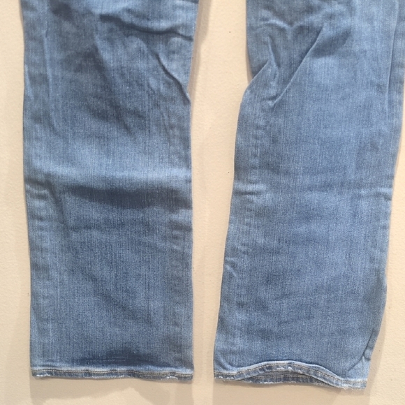 American Eagle Outfitters Medium Blue Straight Leg Jeans - Picture 5 of 7